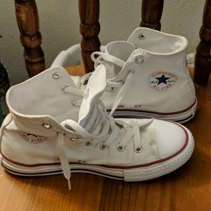 Like brand new Chuck Taylor All Stars